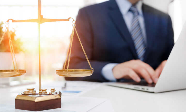 How to Choose the Right Attorney for Your Needs | Law Inst